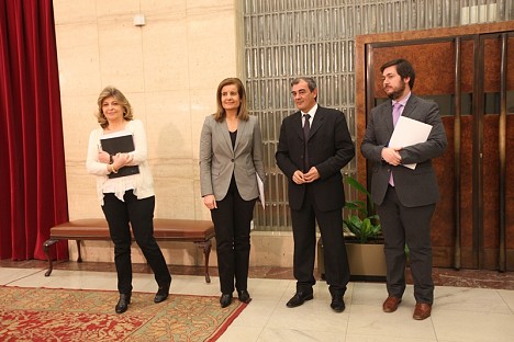 La Ministra de Empleo Fátima Báñez se reúne con CEPES