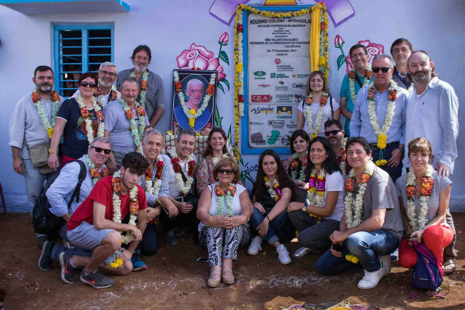 Se inaugura la aldea cooperativa construida en Anantapur (India) en colaboración con la fundación Vicente Ferrer