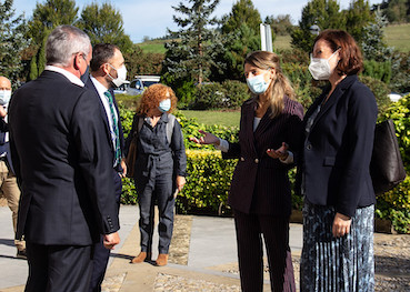 La Ministra de Trabajo y Economía Social, Yolanda Díaz, visita la corporación Mondragón